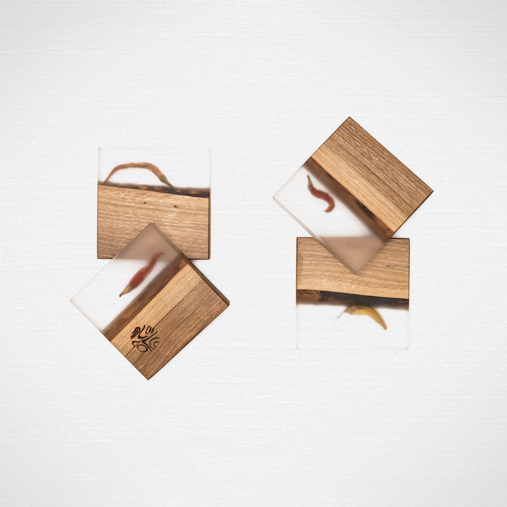 Set of Small Serving Board + 4 coasters - Chilli Pepper